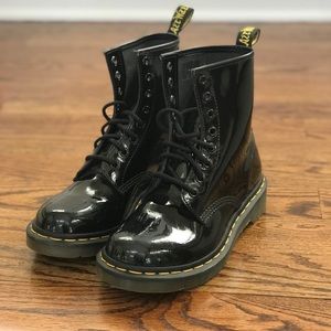 Size 7 Patent leather Dr. Martens!